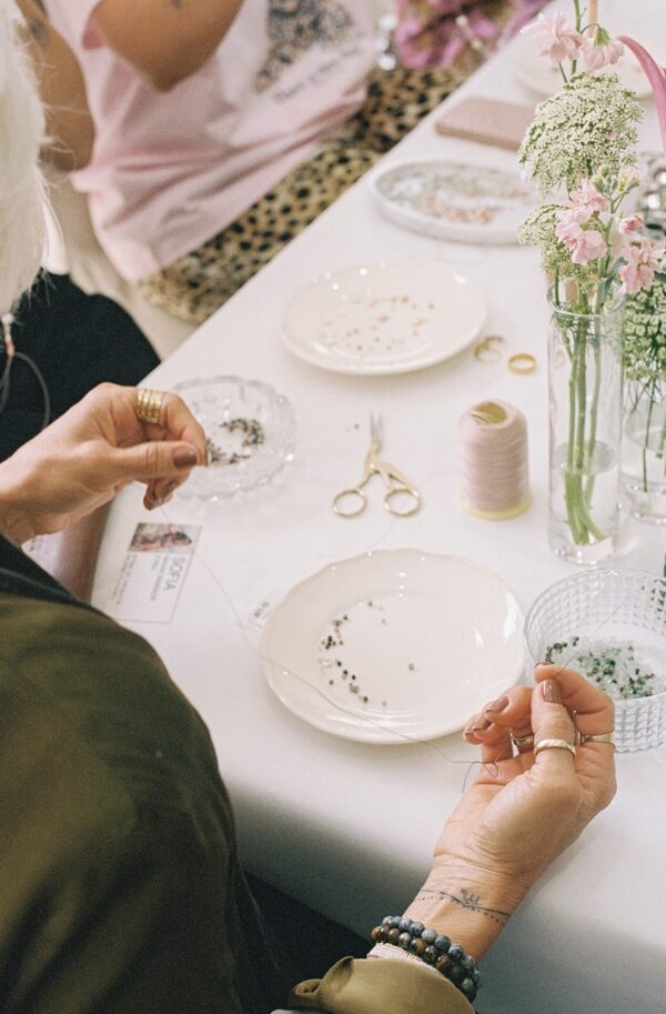 TALLER CREA TU PROPIA PULSERA - Imagen 5