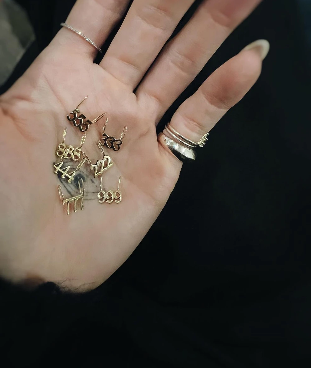 ANGEL NUMBERS